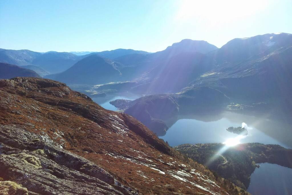 Villa Bakken, Feriebolig à Volda Extérieur photo